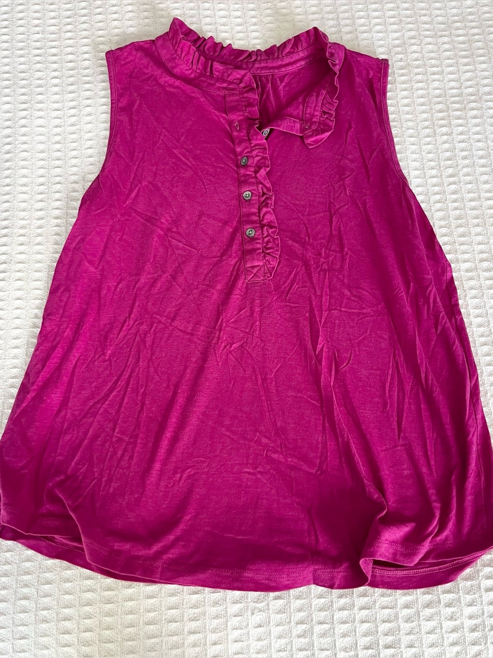 LOFT Sleeveless Fuschia Ruffle Henley Tank size small